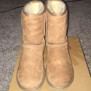 tan ugg boots